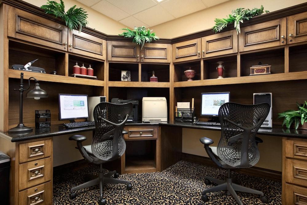 Hilton Garden Inn Fishkill Kültér fotó