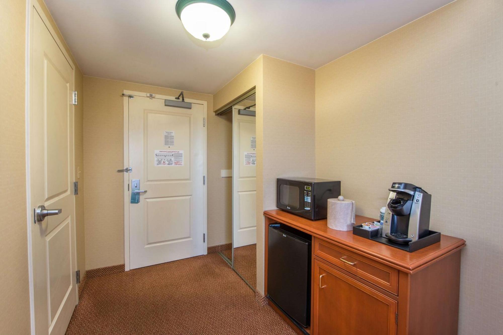 Hilton Garden Inn Fishkill Kültér fotó